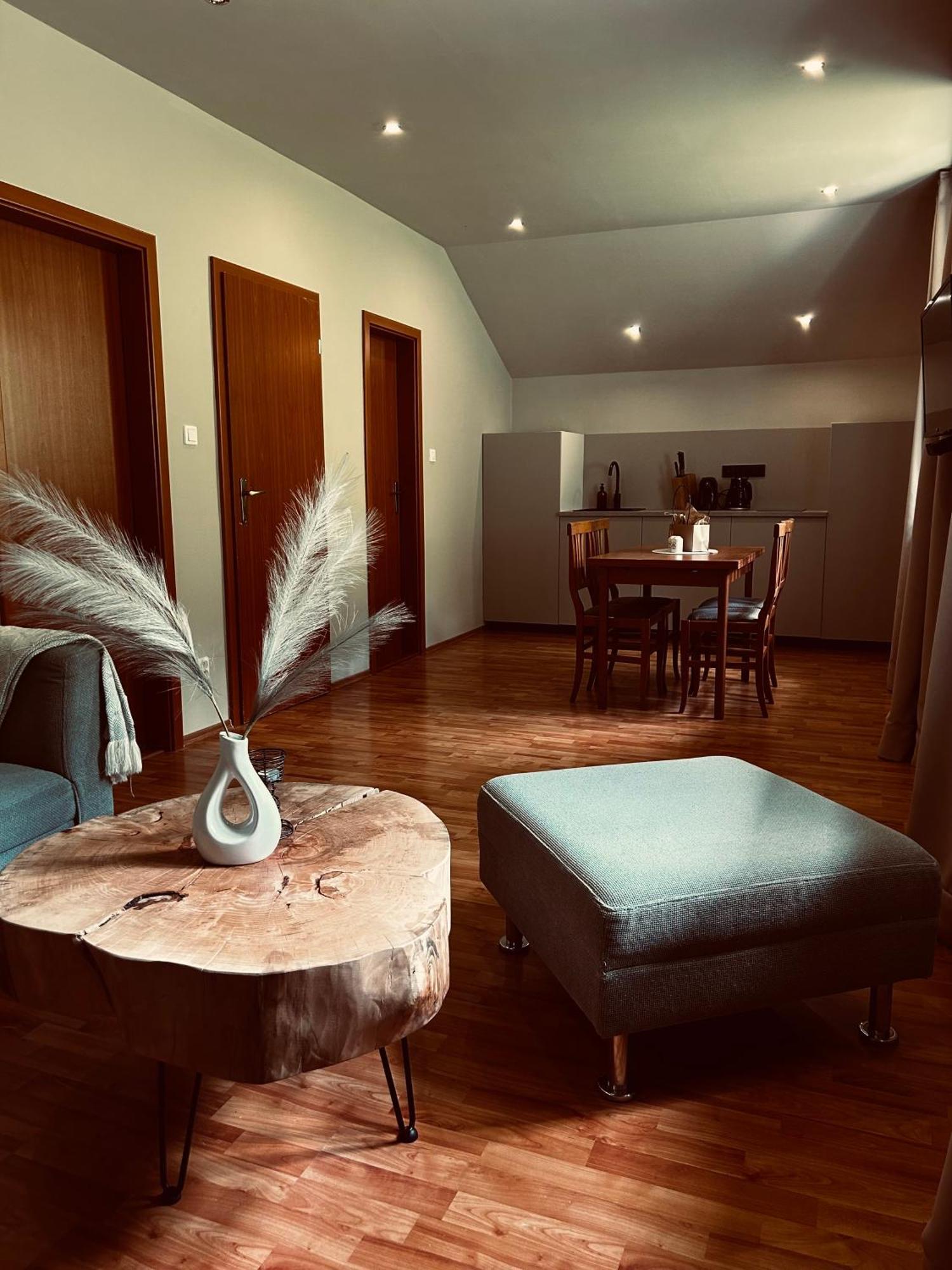 Penzion v strani Mýto pod Ďumbierom Exteriér fotografie